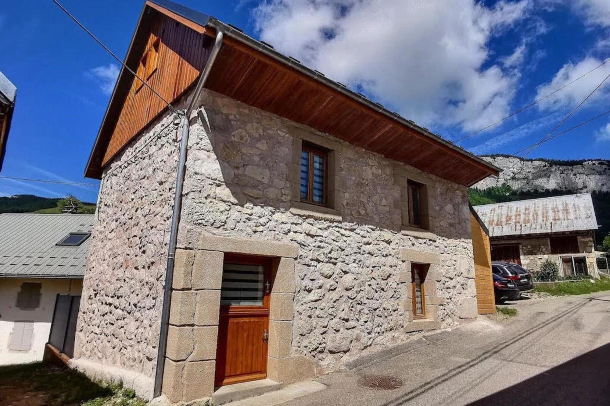 Charmante Maison Au Desert D'Entremont Les Deserts  Exterior photo